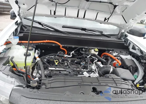 2025 Ford Maverick Xl z USA, uszkodzony, nr VIN 3FTTW8B32SRB27885